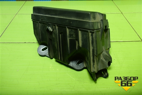 Корпус блока предохранителей (5Q0907361D) для Skoda Octavia (A7) с 2013г (Октавия)