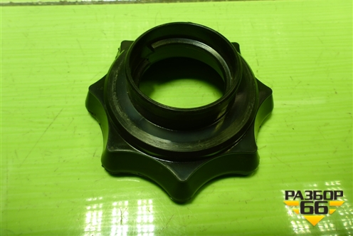 Болт крепления запасного колеса для Skoda Octavia (A7) с 2013г (Октавия)