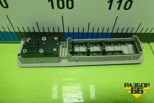 Плафон салонный (на обшивку потолка) (813900E050) для Toyota Highlander с 2019-2025г (Хайлендер)