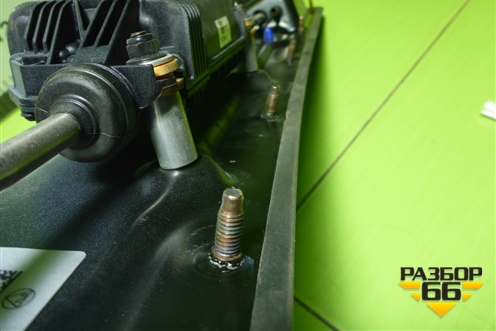 Механизм подъёма спойлера (4K8827948G) для Audi A7 с 2018г (А7)