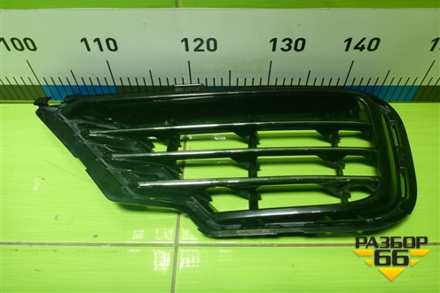 Решетка в передний бампер левая (после 2015г) (7P6853665G) для Volkswagen Touareg с 2010-2018г (Туарег)