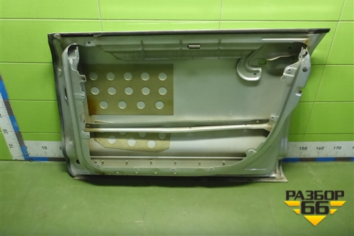 Дверь передняя правая для Volkswagen Touareg c 2002-2010г (Туарег)