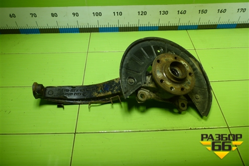 Кулак поворотный передний левый (7L6407257A) для Volkswagen Touareg c 2002-2010г (Туарег)