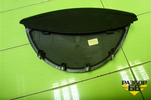 Накладка на щиток приборов (7L6858291D) для Volkswagen Touareg c 2002-2010г (Туарег)