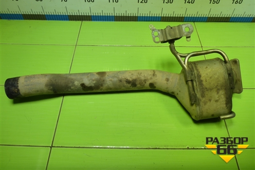 Приёмная труба глушителя (2.5л BAC) (7L6131701L) для Volkswagen Touareg c 2002-2010г (Туарег)