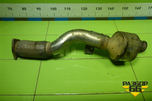 Приёмная труба глушителя (2.5л BAC) (7L6131690P) для Volkswagen Touareg c 2002-2010г (Туарег)