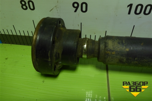 Вал карданный передний (7L6521101E) для Volkswagen Touareg c 2002-2010г (Туарег)