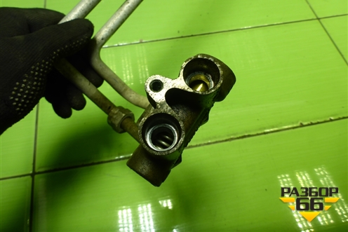 Трубки охлаждения КПП (7L0317822 7L0317821) для Volkswagen Touareg c 2002-2010г (Туарег)