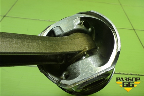 Поршень с шатуном (2.5л BAC) для Volkswagen Touareg c 2002-2010г (Туарег)