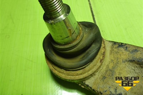 Рычаг передний левый нижний (дубликат) для Volkswagen Touareg c 2002-2010г (Туарег)