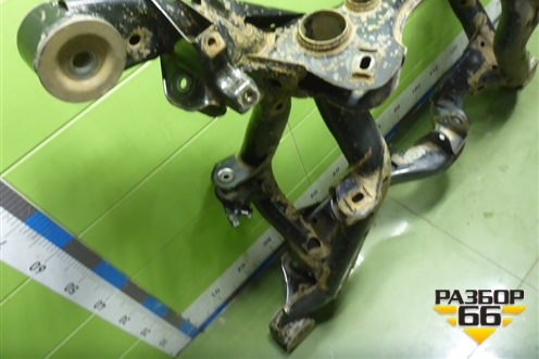 Балка задняя (7L0500041) для Volkswagen Touareg c 2002-2010г (Туарег)