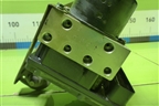 Блок ABS (7L0614111H) для Volkswagen Touareg c 2002-2010г (Туарег)