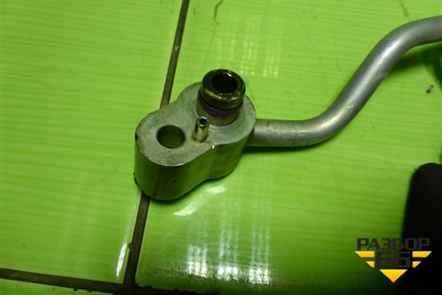 Трубка кондиционера (7L0820741M) для Volkswagen Touareg c 2002-2010г (Туарег)