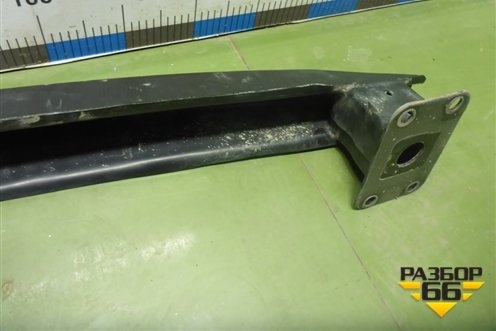 Усилитель заднего бампера (7L6807309) для Volkswagen Touareg c 2002-2010г (Туарег)