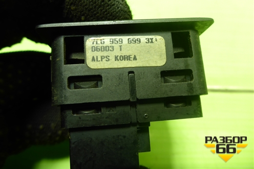 Модуль кнопок (7L6959899) для Volkswagen Touareg c 2002-2010г (Туарег)