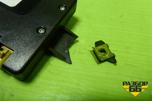 Антенна электрическая (усилитель) (1T0035530) для Volkswagen Touareg c 2002-2010г (Туарег)