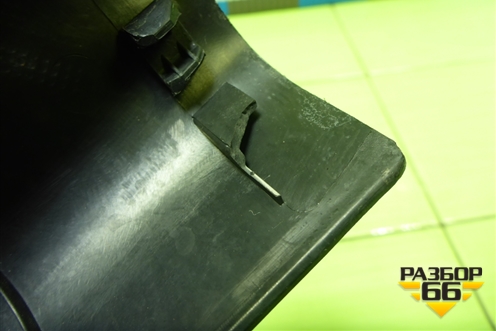 Накладка порога внутренняя переднего левого (858711R000) для Hyundai Solaris с 2010-2016г (Солярис)