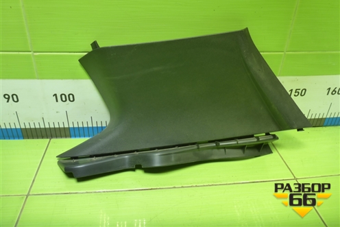 Обшивка багажника правая верхняя (769365583R) для Nissan Terrano с 2014г (Терано)