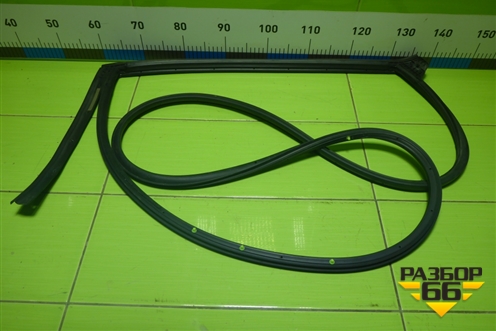 Уплотнитель двери задней левой (на дверь) (J686207110) для Chery Tiggo 4 Pro с 2020г (Тиго 4 Про)