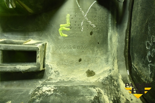 Накладка переднего крыла левого (764360269R) для Nissan Terrano с 2014г (Терано)