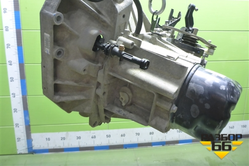 МКПП (1.6л H4MD438) (320104280R) для Nissan Terrano с 2014г (Терано)