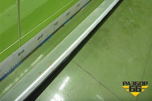 Накладка на порог наружная левая (768513833R) для Nissan Terrano с 2014г (Терано)