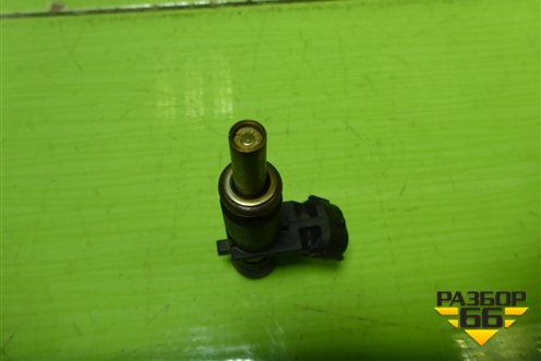 Форсунка инжекторная электрическая (1.6л H4MD438) (166008992R) для Nissan Terrano с 2014г (Терано)