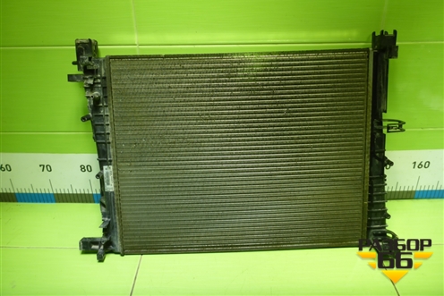 Радиатор охлаждения (214106179R) для Nissan Terrano с 2014г (Терано)