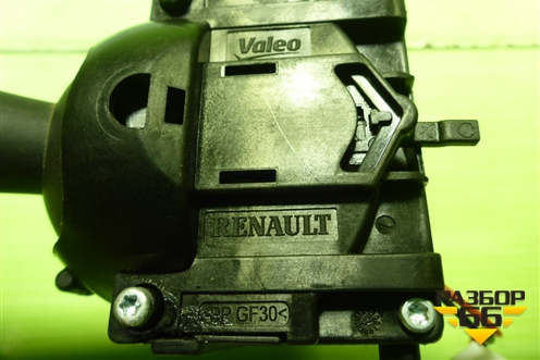 Переключатель поворотов для Nissan Terrano с 2014г (Терано)