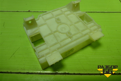 Кронштейн блока электронного (285J00921R) для Nissan Terrano с 2014г (Терано)