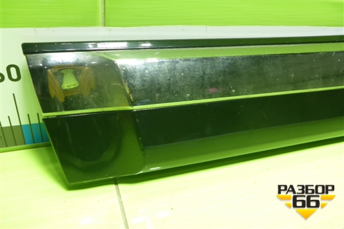 Накладка двери задней левой (после 2012г до 2015г) (7507660120) для Toyota Land Cruiser (200) с 2008г (Ленд Крузер)