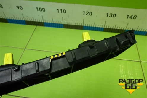 Кронштейн заднего бампера левый (86613H5000) для Hyundai Solaris с 2017г (Солярис)