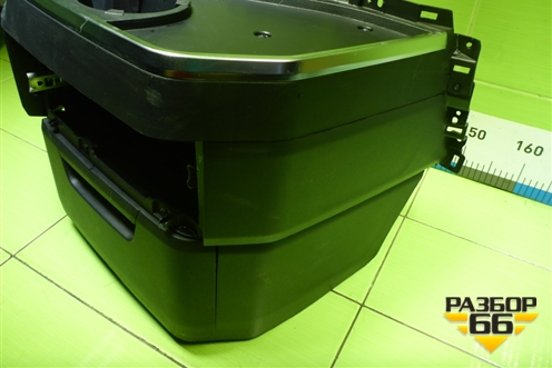 Консоль  (812W617015060) для Sitrak C7H (С7Н)