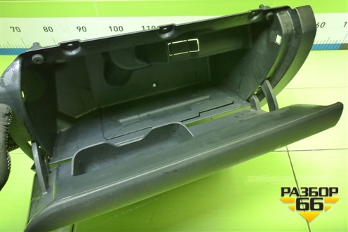 Бардачок (6RU857097) для Volkswagen Polo (седан) с 2010г (Поло)