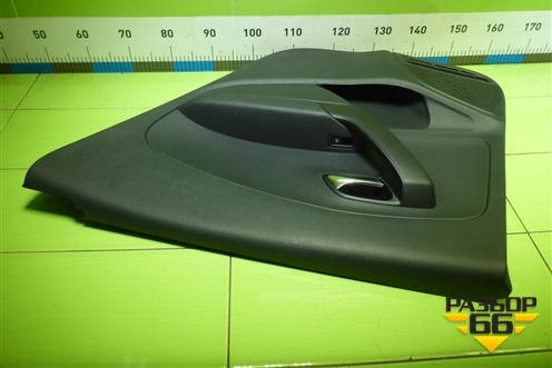 Обшивка двери задней правой под электрику (6RU867212) для Volkswagen Polo (седан) с 2010г (Поло)
