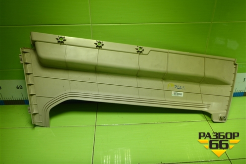 Обшивка в кабину правая верхняя (AZ16D561000002) для Sitrak C7H (С7Н)