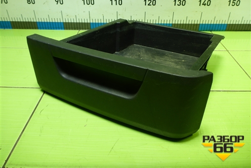 Ящик для вещей  (812W6170150605) для Sitrak C7H (С7Н)