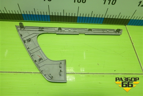 Накладка двери передней левой (на обшивку) (7461160030) для Toyota Land Cruiser (200) с 2008г (Ленд Крузер)
