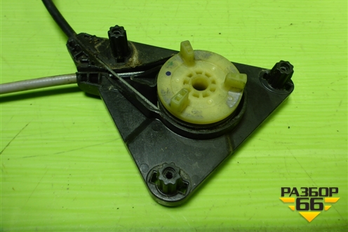 Стеклоподъёмник электрический задний левый (без моторчика) (6RU839461E) для Volkswagen Polo (седан) с 2010г (Поло)