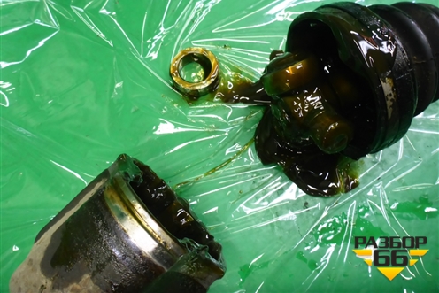 Привод задний (шлицы внутр-23, наруж-28) для Land Rover Freelander 1 с 1997-2006г (Фрилендер)