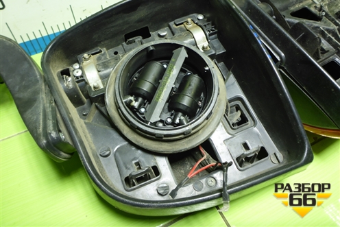 Зеркало правое электрическое  (712W637300005) для Sitrak C7H (С7Н)