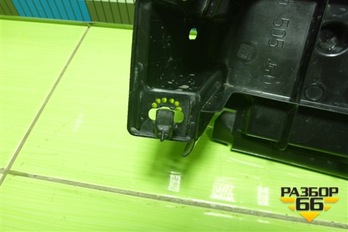 Дефлектор радиатора левый (1669525130) для Lexus RX 350 с 2022г (РХ)