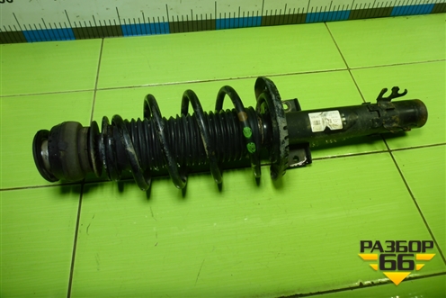 Амортизатор передний правый для Volkswagen Polo (седан) с 2010г (Поло)
