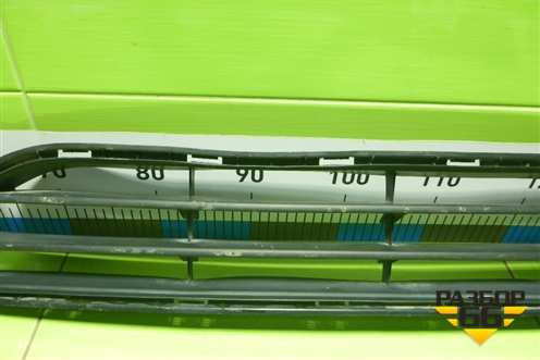 Решетка в передний бампер центральная (после 2018г) (622546FR0A) для Nissan X-Trail (Т32) с 2014г (Хтраил)