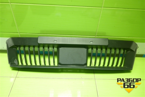 Решетка в передний бампер центральная (7105007CRV0000) для GAC GS3 с 2024-2025г (ГС3)