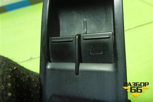 Модуль управления стеклоподъёмниками (6RF959858C) для Volkswagen Polo (седан) с 2010г (Поло)