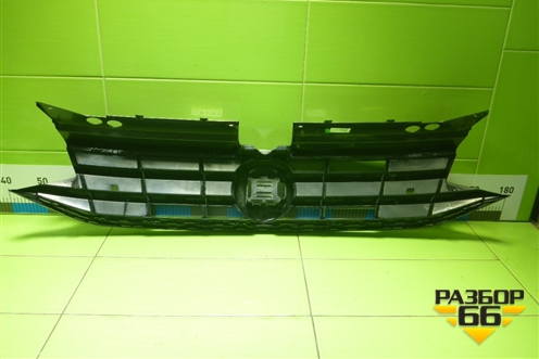 Решетка радиатора (после 2020г) (5NA853653M) для Volkswagen Tiguan с 2016г (Тигуан)