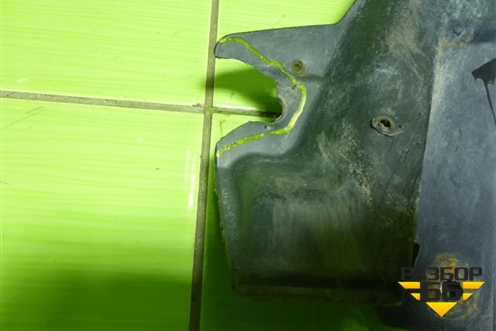 Пыльник переднего бампера правый (5147360011) для Toyota Land Cruiser (200) с 2008г (Ленд Крузер)