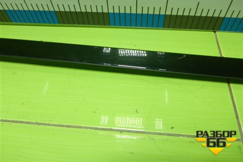 Молдинг лобового стекла левый (51317463527) для BMW X5 G05 с 2018г (Х5 Г05)