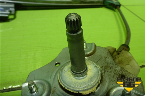 Стеклоподъёмник механический задний правый (1118620401004) для VAZ Granta/Гранта